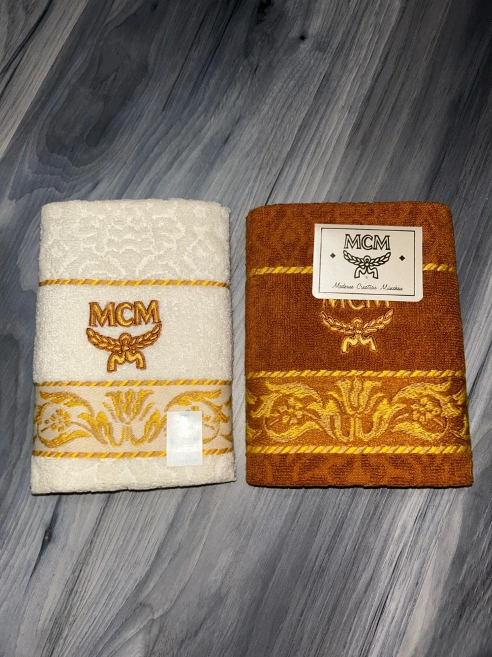MCM Hand Towel Set